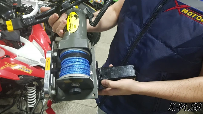 Система быстрого съёма лебедки для снегохода